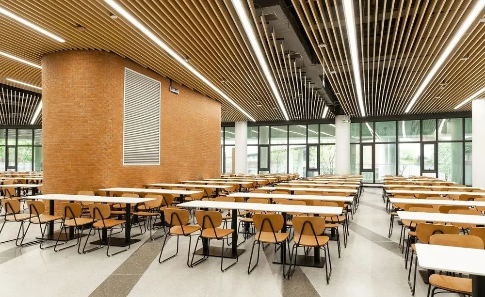 深圳外國(guó)語(yǔ)學(xué)校高中園